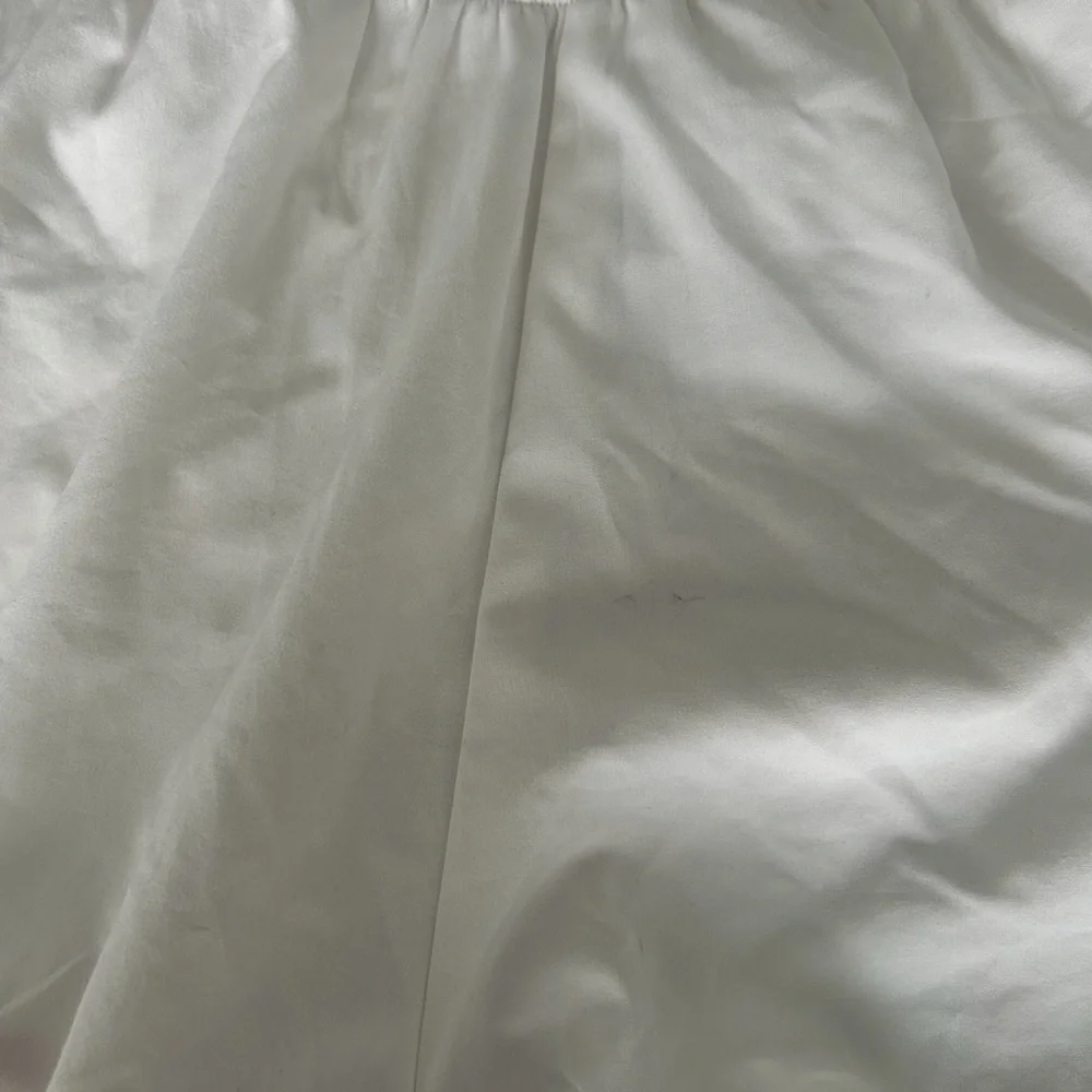 Gilly Hicks White Women's Skorts
